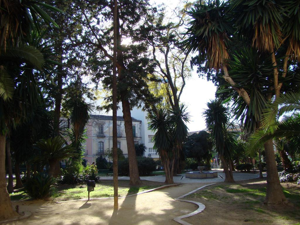 Málaga Lodge Guesthouse Habitación foto